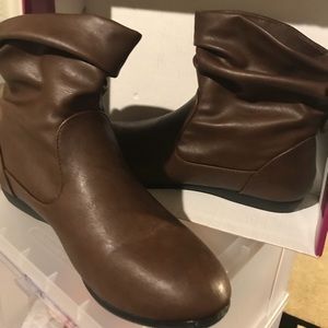 Brown slouch booties
